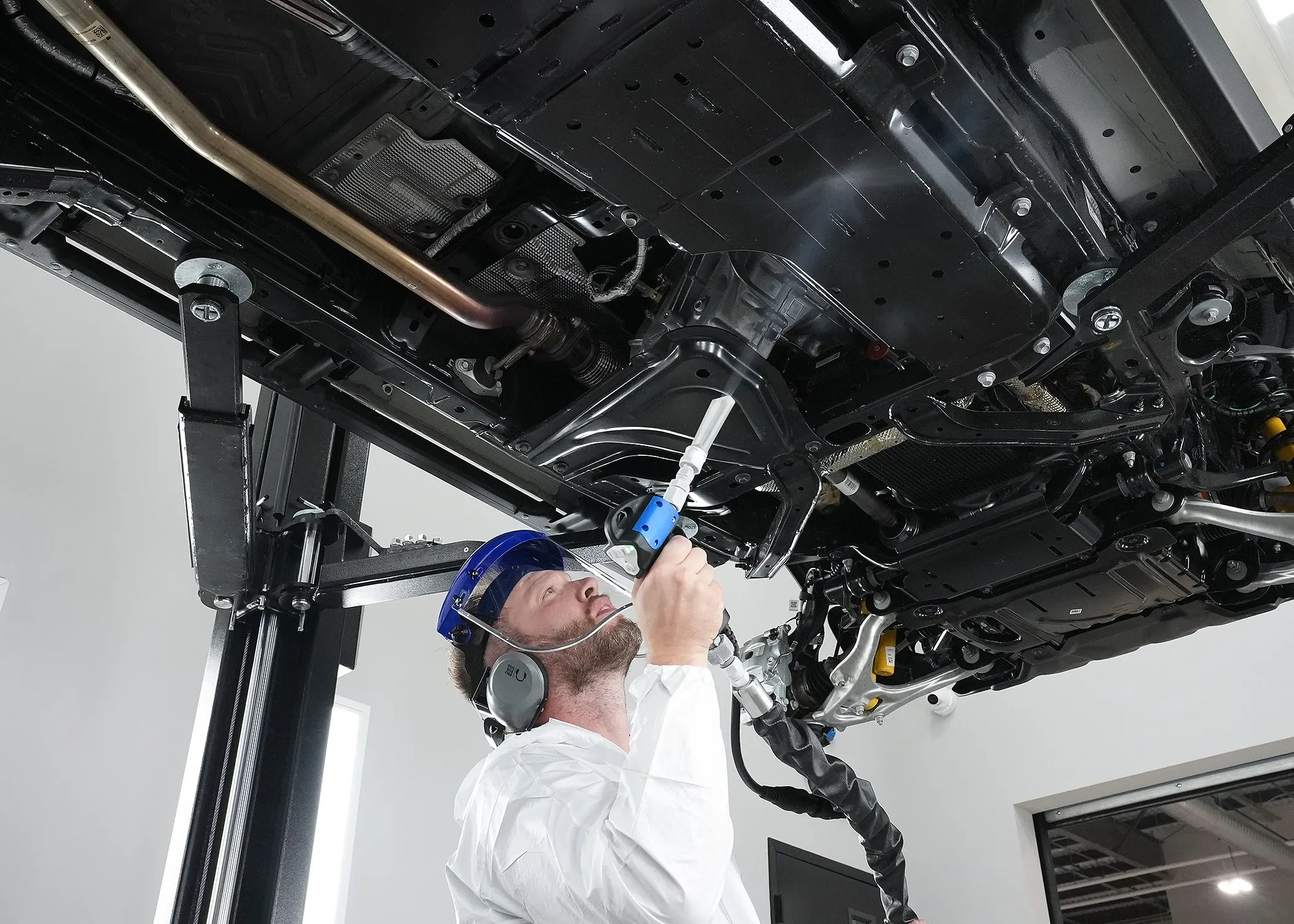 Dry ice blasting at Buff & Beyond